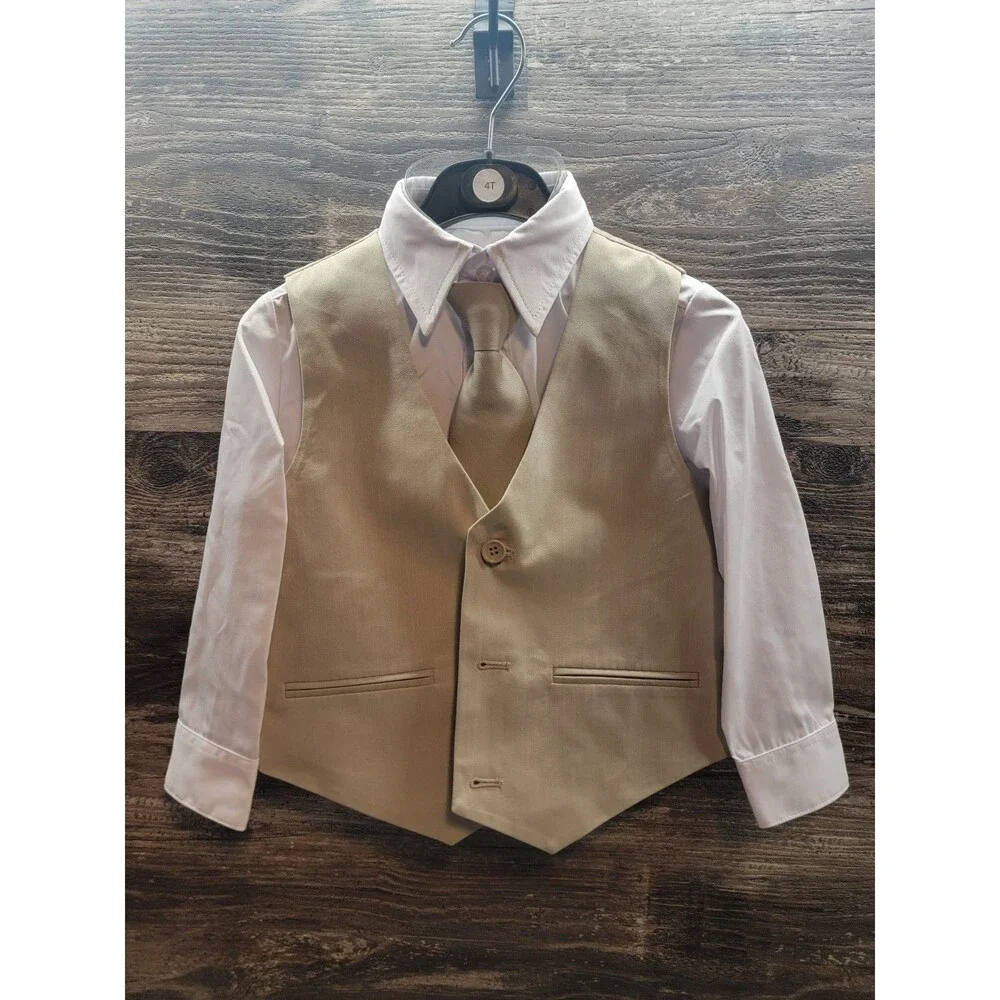 Jewels and Gents Boys Size 4T Sand 5pc Suit  NWT